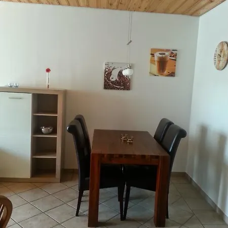 Apartement Feldstrasse 48e * ווינטרברג
